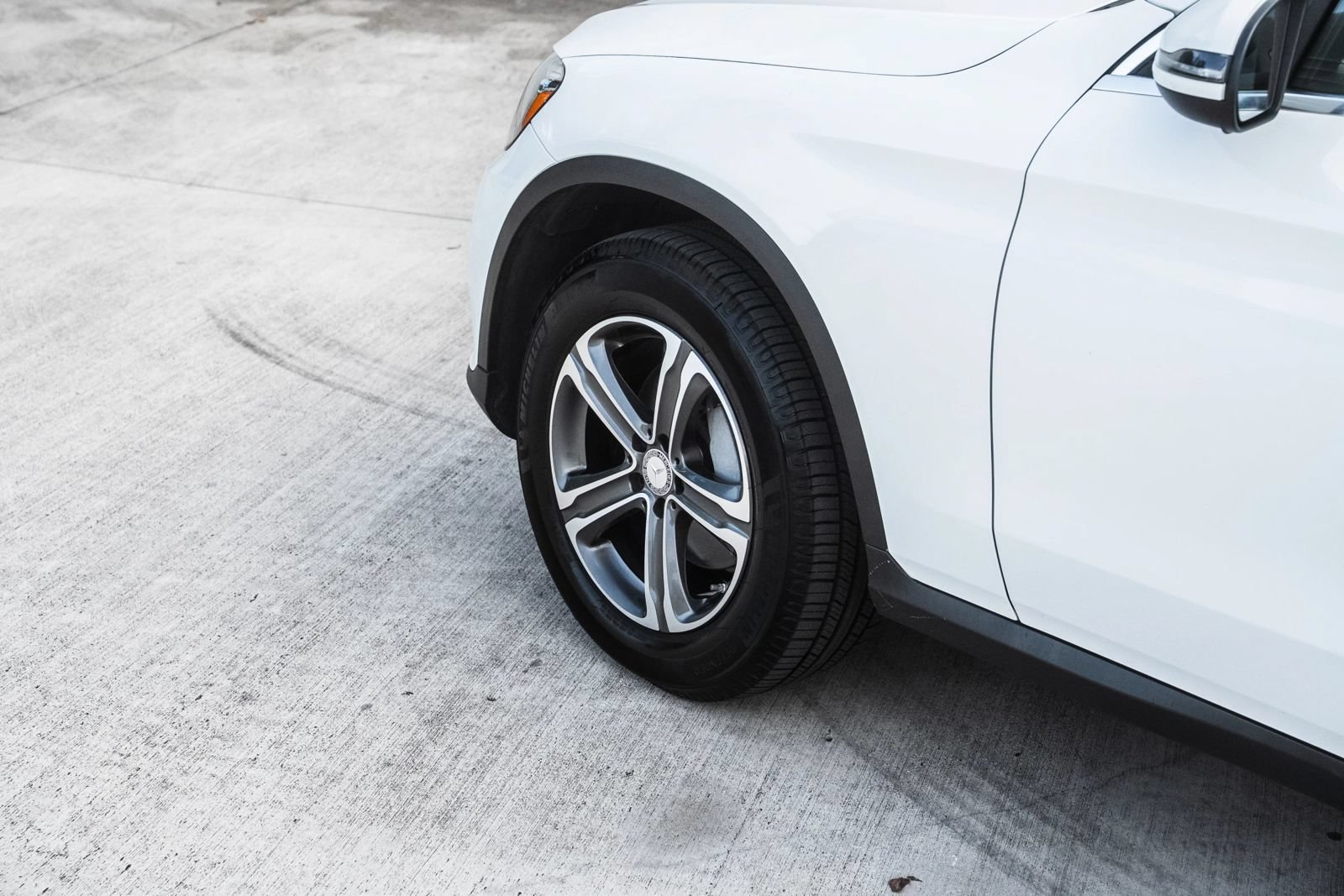 Used 2016 Mercedes-Benz GLC 300 4MATIC image 12