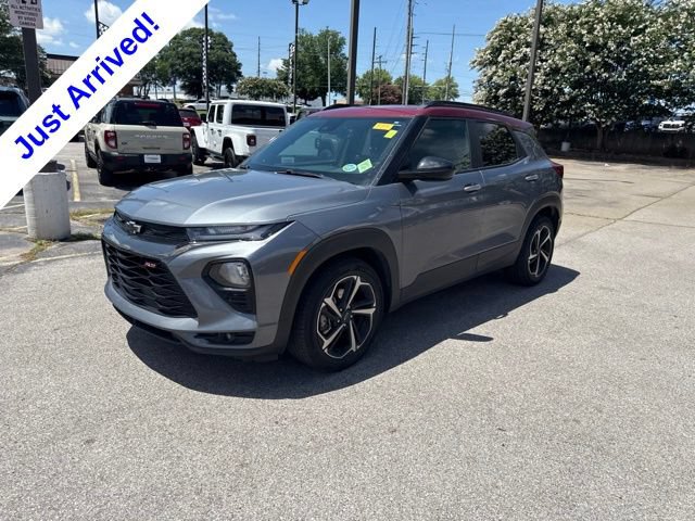 Used 2022 Chevrolet TrailBlazer RS w/ Sun and Liftgate Package FWD image 7