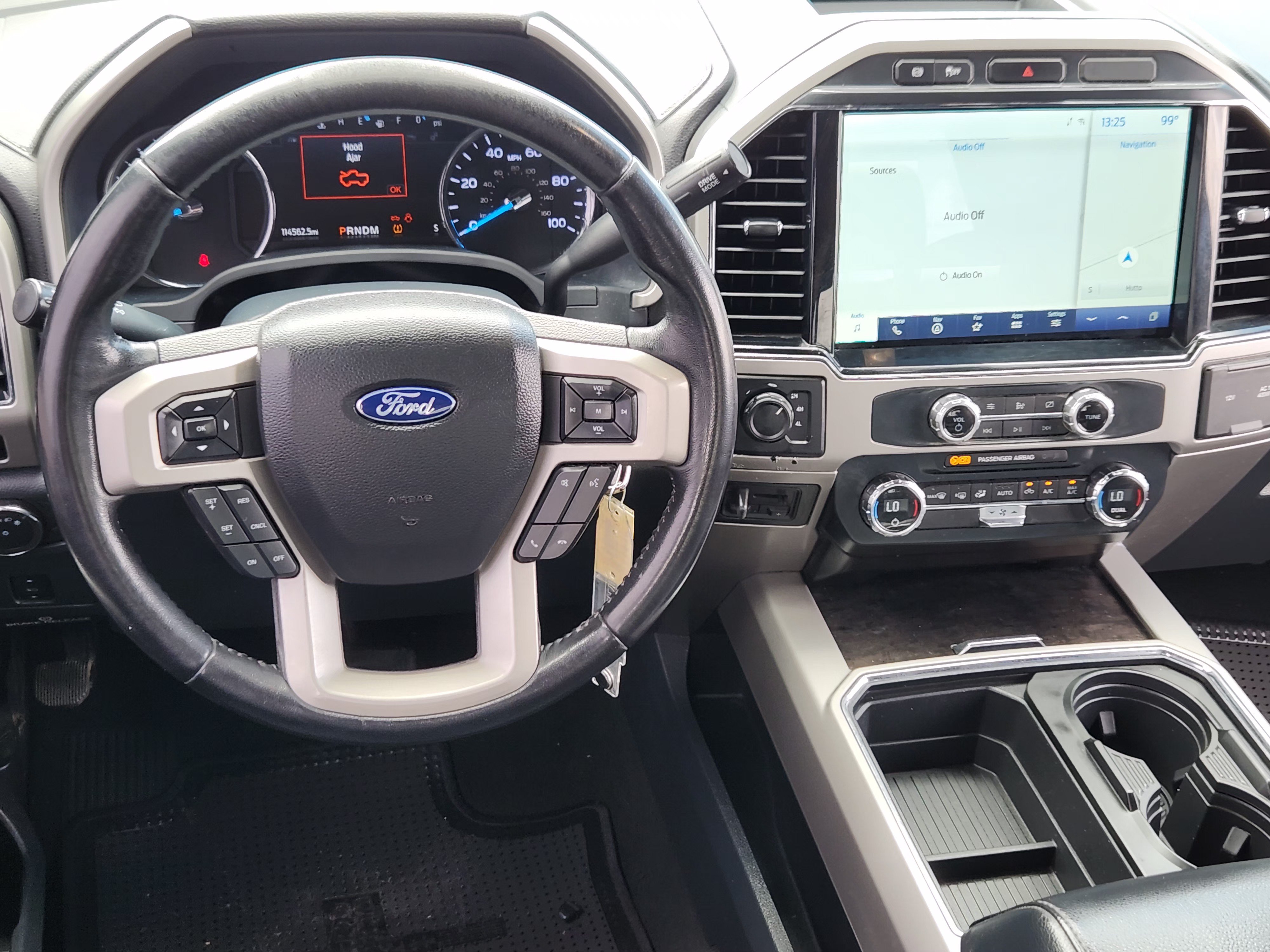 Used 2022 Ford F350 Lariat AWD/4WD image 25