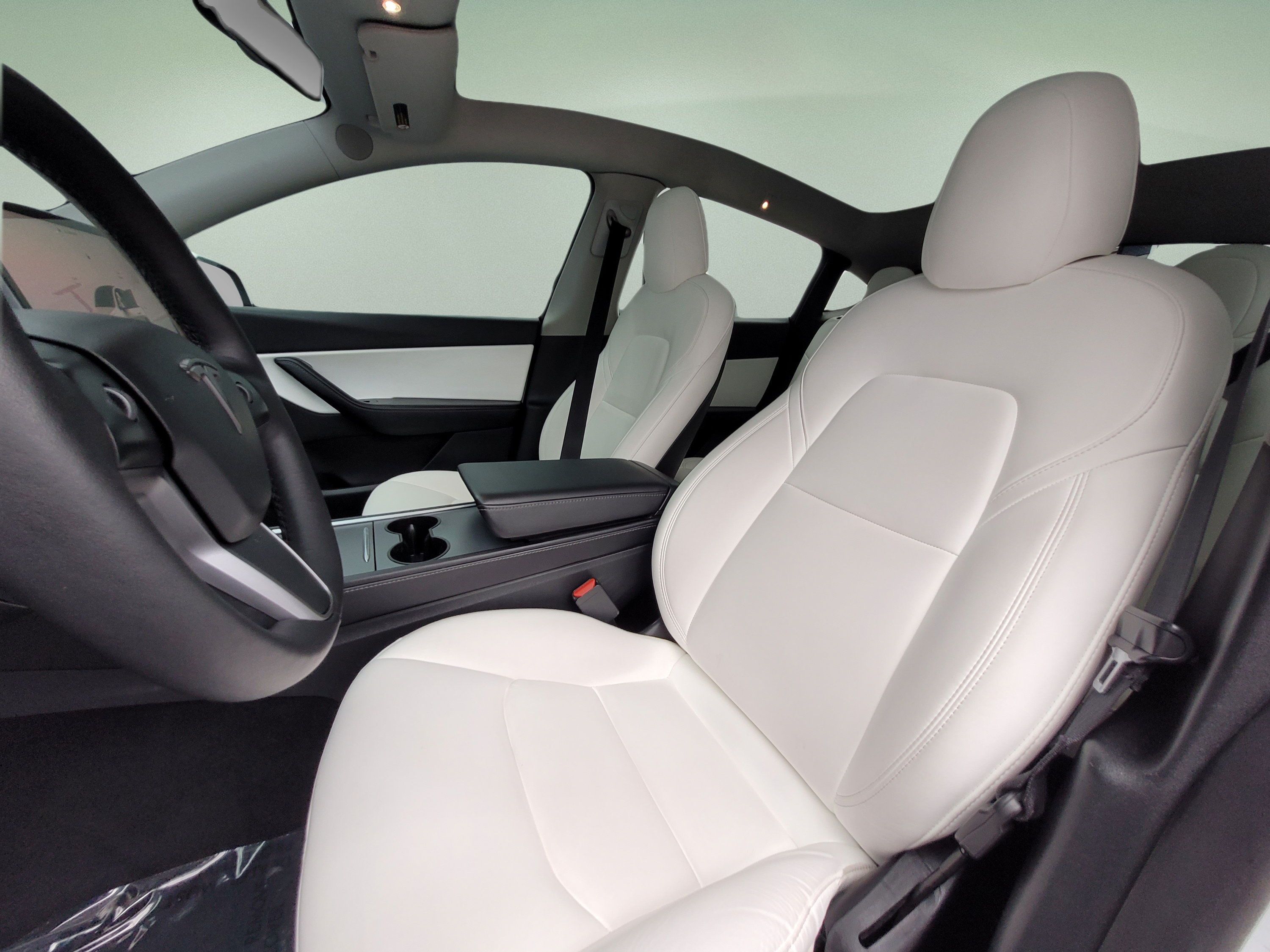 Used 2022 Tesla Model Y Long Range AWD/4WD image 26