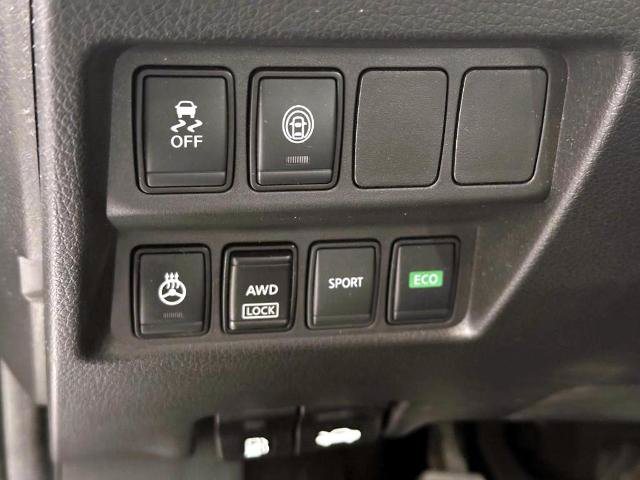 Certified 2021 Nissan Rogue Sport SV AWD/4WD image 18