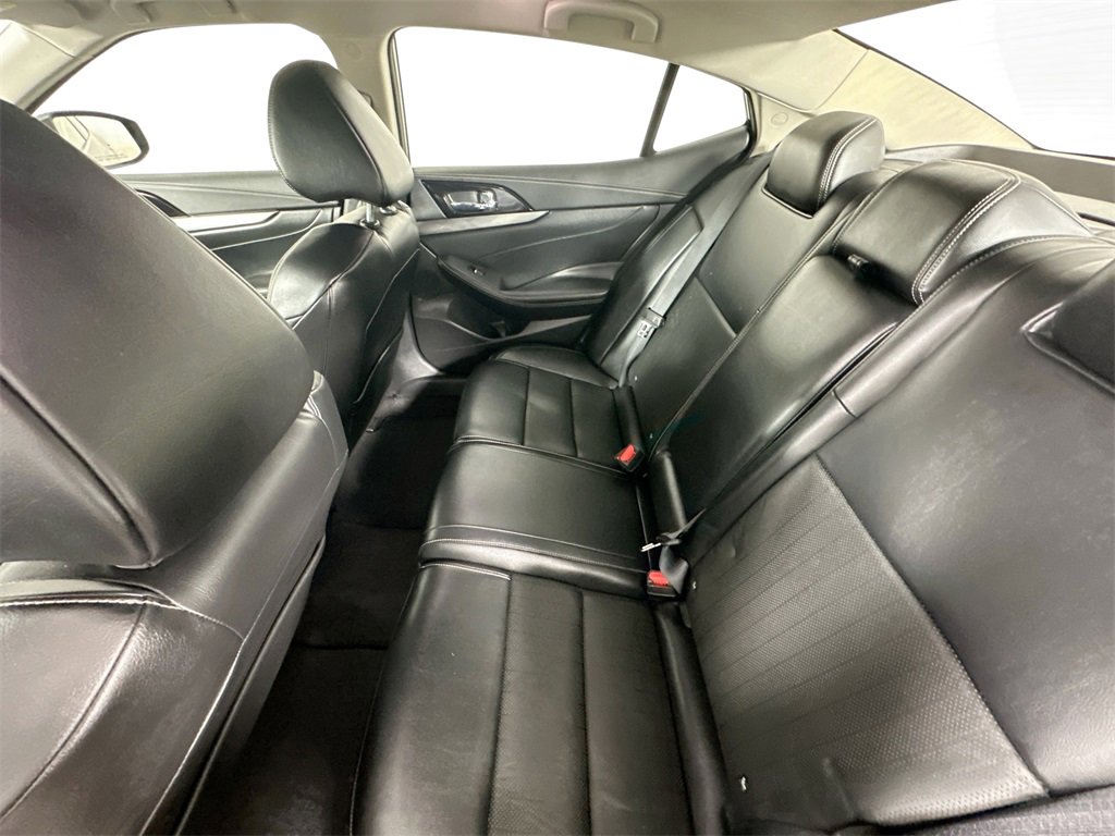 Used 2023 Nissan Maxima SV w/ Floor Mat Group image 26