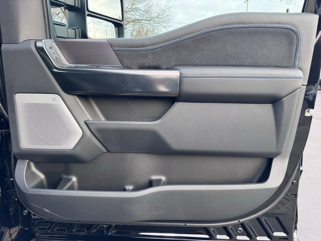 New 2026 Ford F250 Platinum w/ FX4 Off-Road Package AWD/4WD image 26