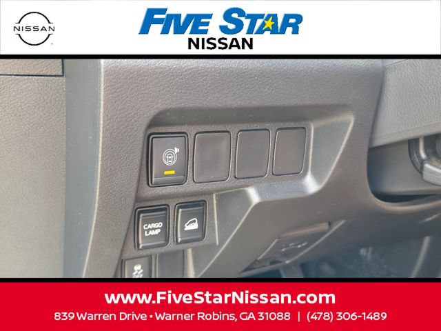 Used 2025 Nissan Frontier SV w/ Tow Package AWD/4WD image 28