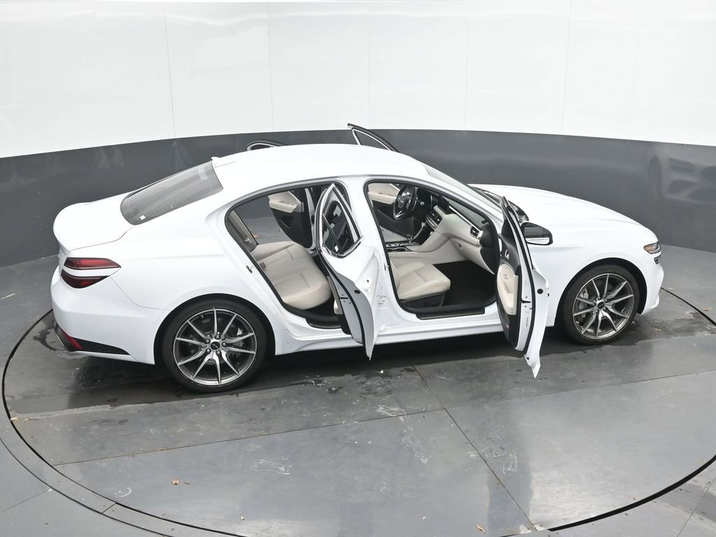 Used 2025 Genesis G70 2.5T AWD/4WD image 52