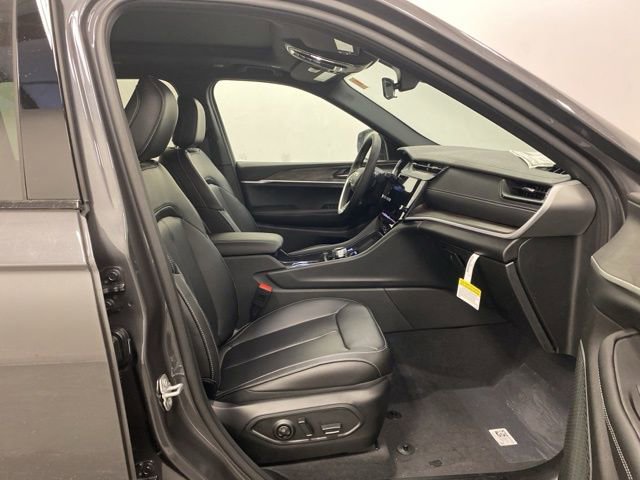 New 2026 Jeep Grand Cherokee L Limited image 24