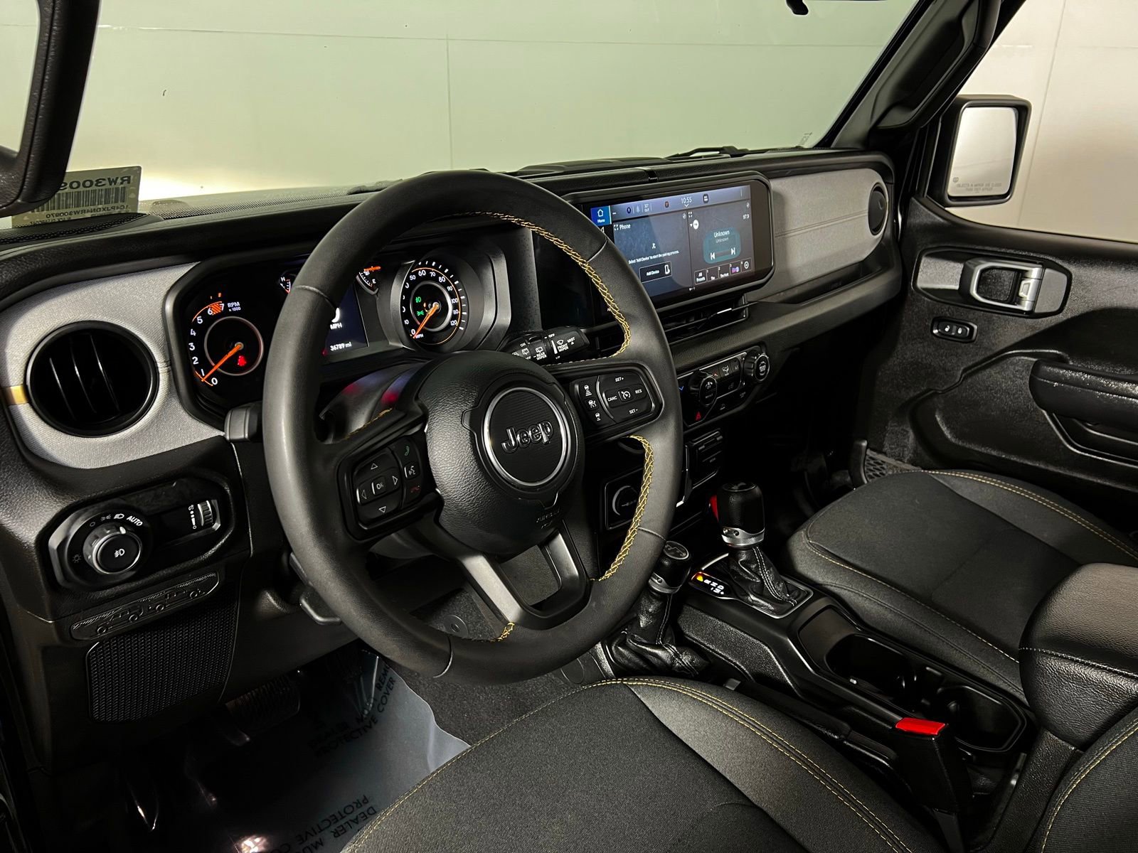 Used 2024 Jeep Wrangler Sport S image 12