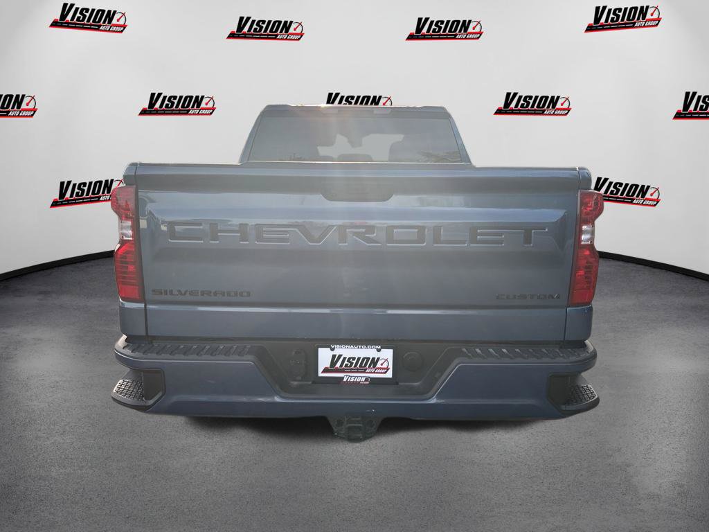 Used 2024 Chevrolet Silverado 1500 Custom w/ Turbomax Blackout Package AWD/4WD image 6