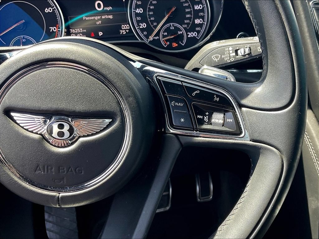 Used 2019 Bentley Bentayga AWD/4WD image 12