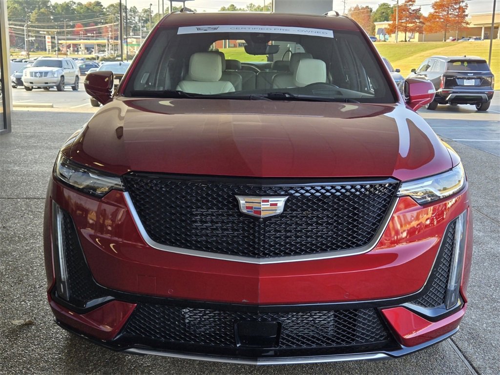 Used 2024 Cadillac XT6 Sport w/ Technology Package image 8