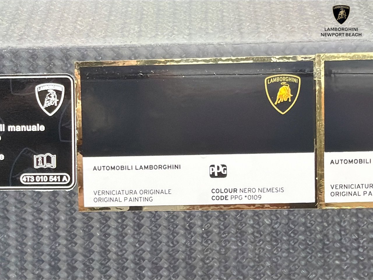 Used 2024 Lamborghini Huracan STO RWD image 27