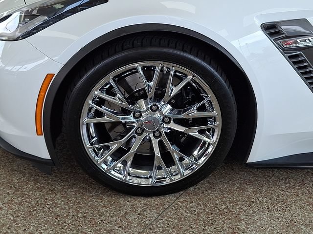 Used 2017 Chevrolet Corvette Z06 RWD image 30