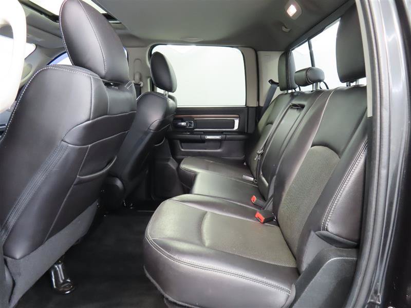 Used 2016 RAM 2500 Laramie w/ Convenience Group AWD/4WD image 30