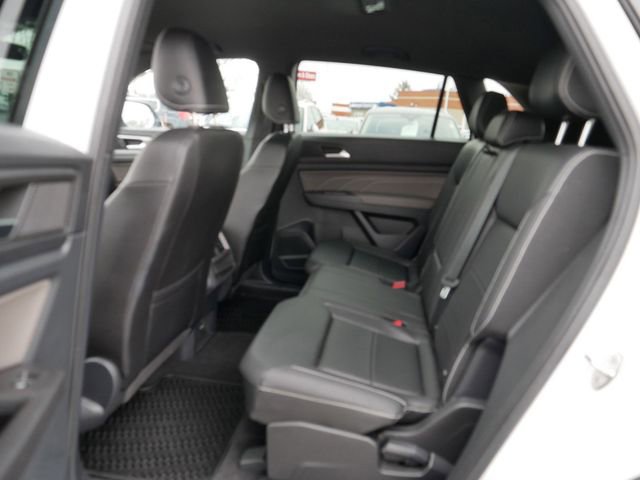 Certified 2023 Volkswagen Atlas Cross Sport SE image 17