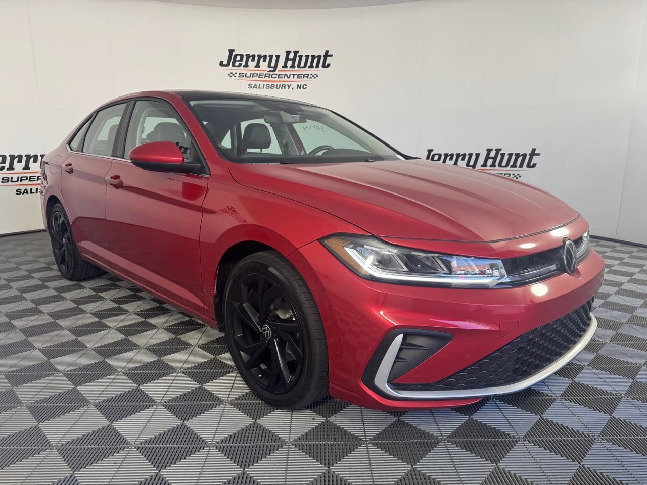 Used 2026 Volkswagen Jetta SE FWD image 6
