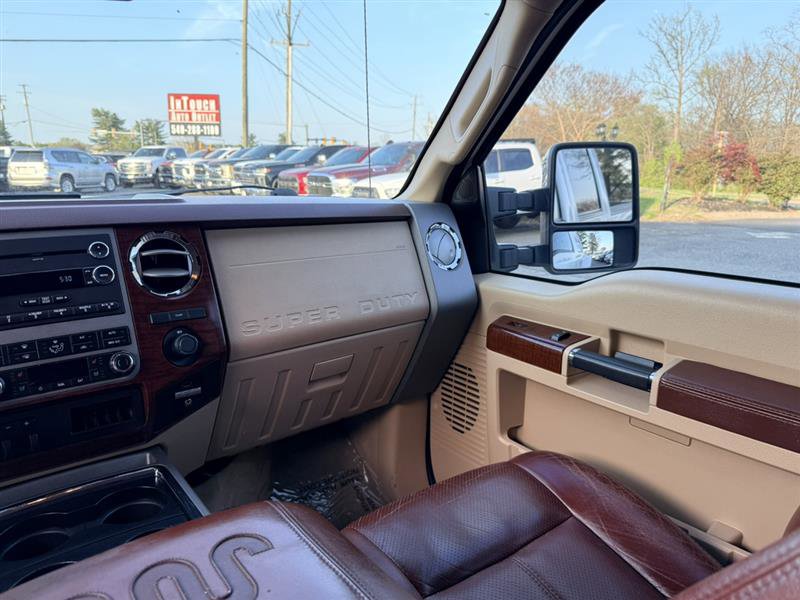 Used 2012 Ford F350 King Ranch w/ King Ranch w/Chrome Pkg image 25