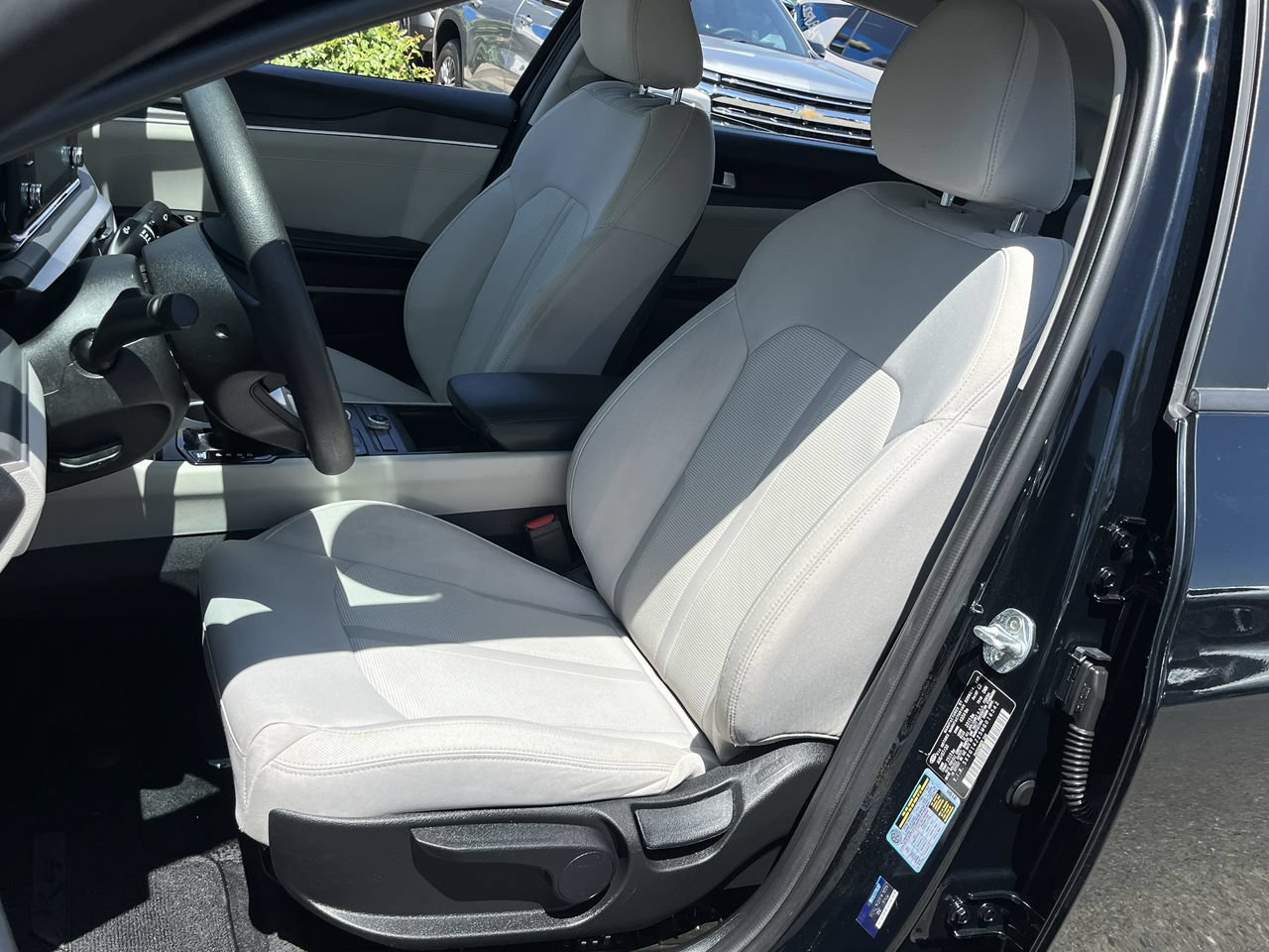 Used 2021 Kia K5 LXS FWD image 17