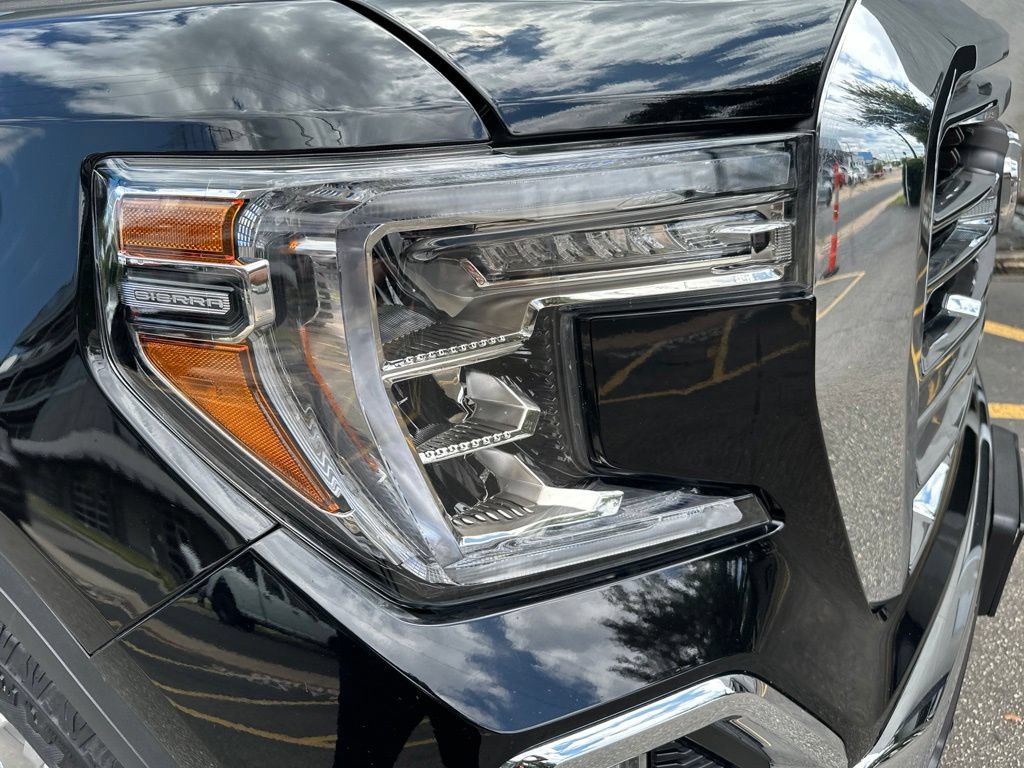 Used 2019 GMC Sierra 1500 SLT AWD/4WD image 10