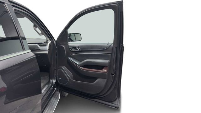 Used 2016 GMC Yukon XL SLT w/ Open Road Package image 9