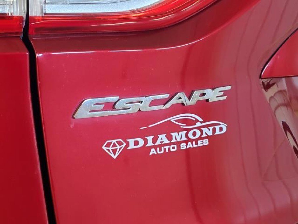 Used 2015 Ford Escape SE FWD image 6