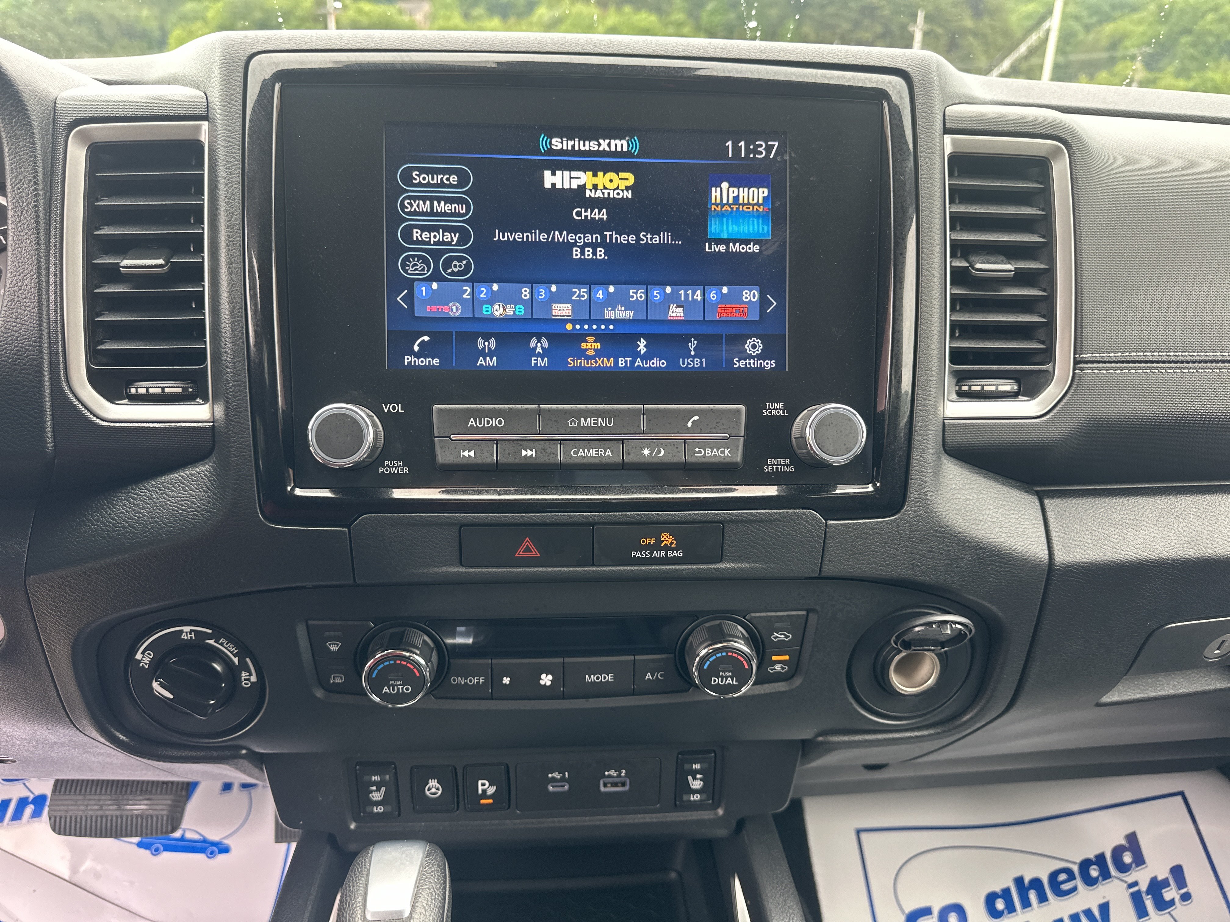 Used 2022 Nissan Frontier SV AWD/4WD image 17