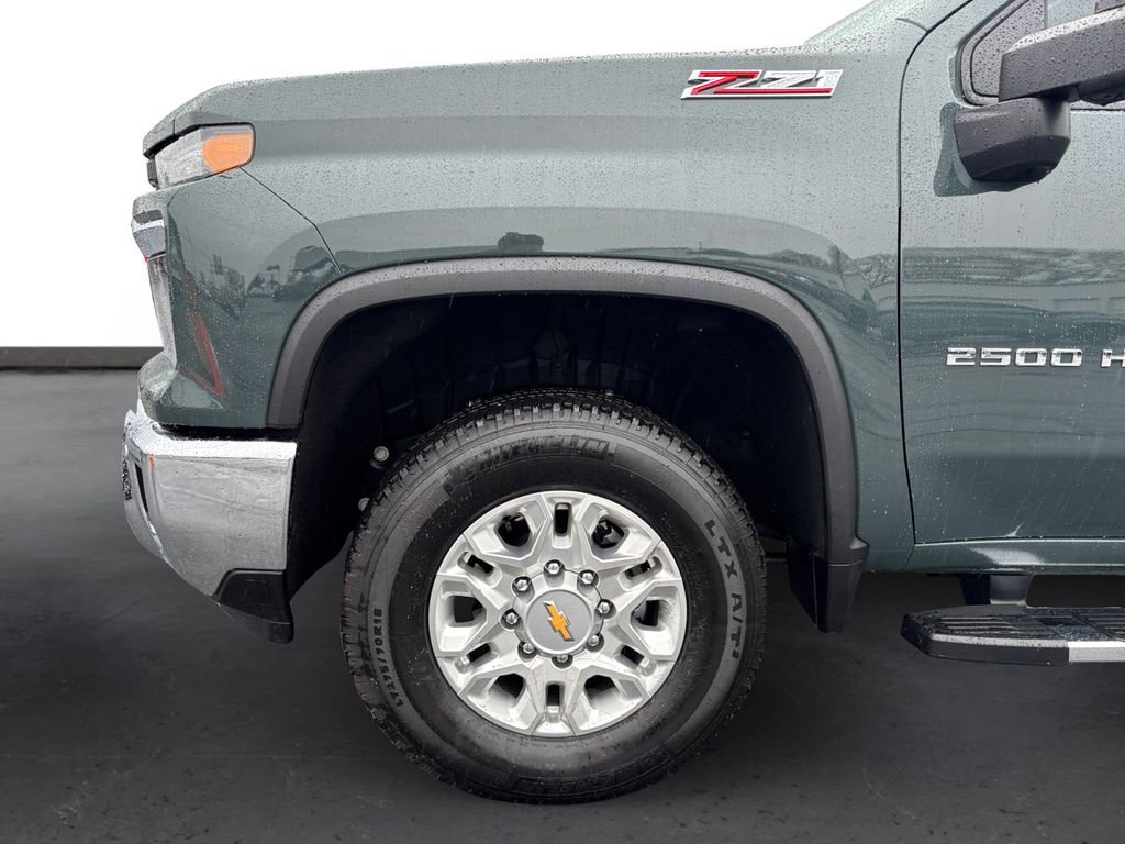 Used 2025 Chevrolet Silverado 2500 LT w/ Safety Package image 13