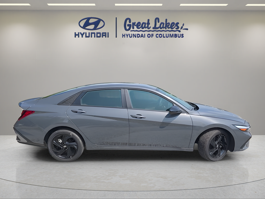 New 2026 Hyundai Elantra Sport FWD image 6