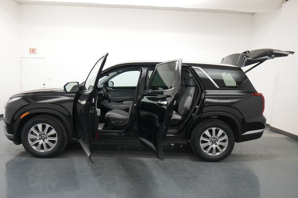 Used 2024 Hyundai Palisade SEL FWD image 26