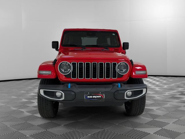Used 2024 Jeep Wrangler Unlimited Sahara w/ Technology Group AWD/4WD image 8