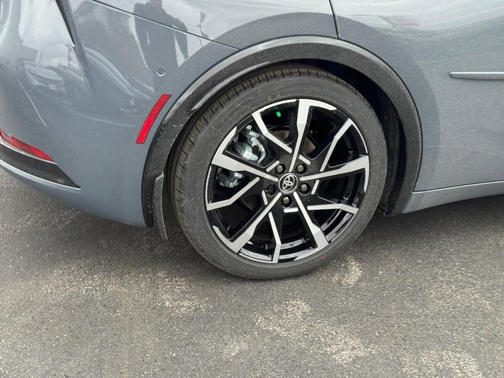 New 2026 Toyota Prius XSE Premium image 4