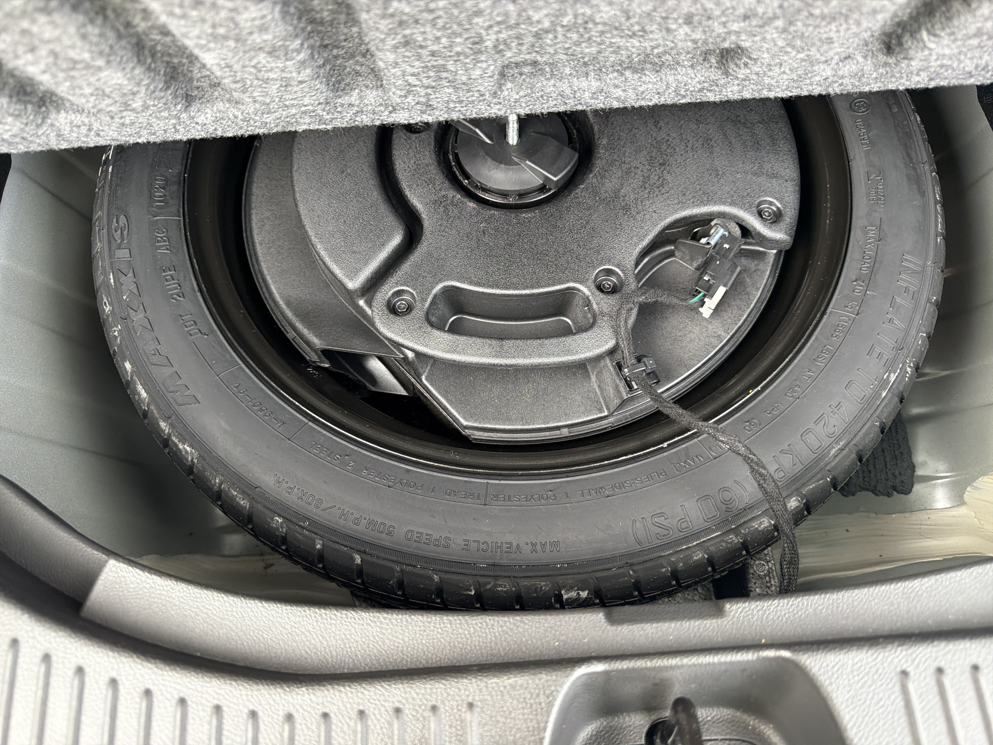 Used 2021 Buick Encore Preferred w/ Safety Package FWD image 26