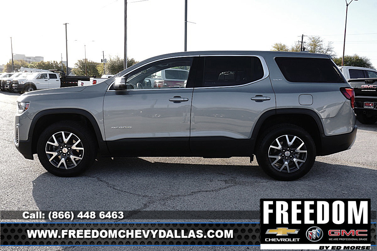 Used 2023 GMC Acadia SLE image 4