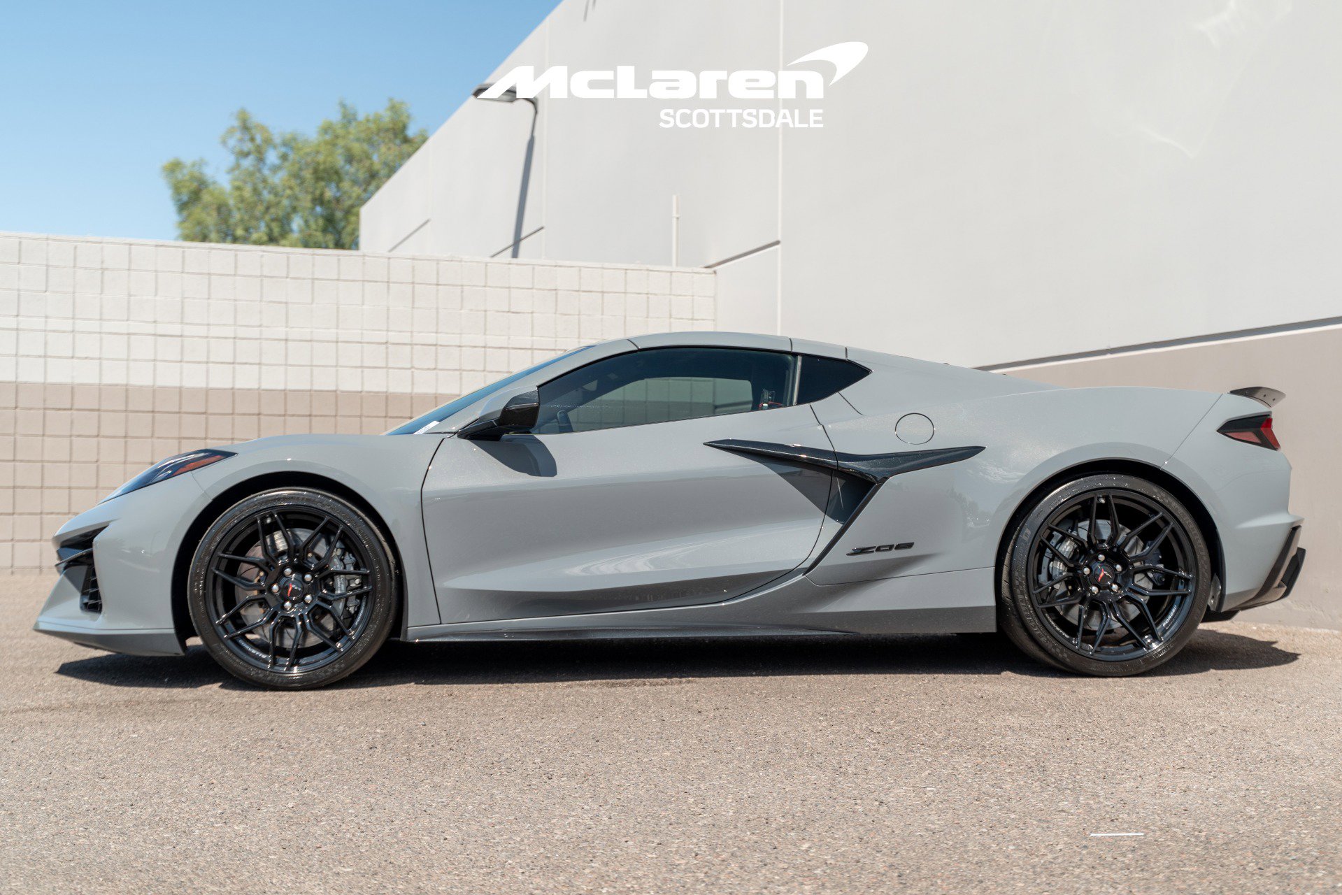 Used 2024 Chevrolet Corvette Z06 w/ Battery Protection Package image 4