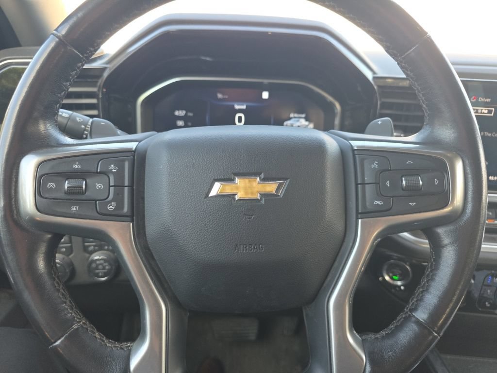 Used 2022 Chevrolet Silverado 1500 LTZ w/ LTZ Premium Package AWD/4WD image 9