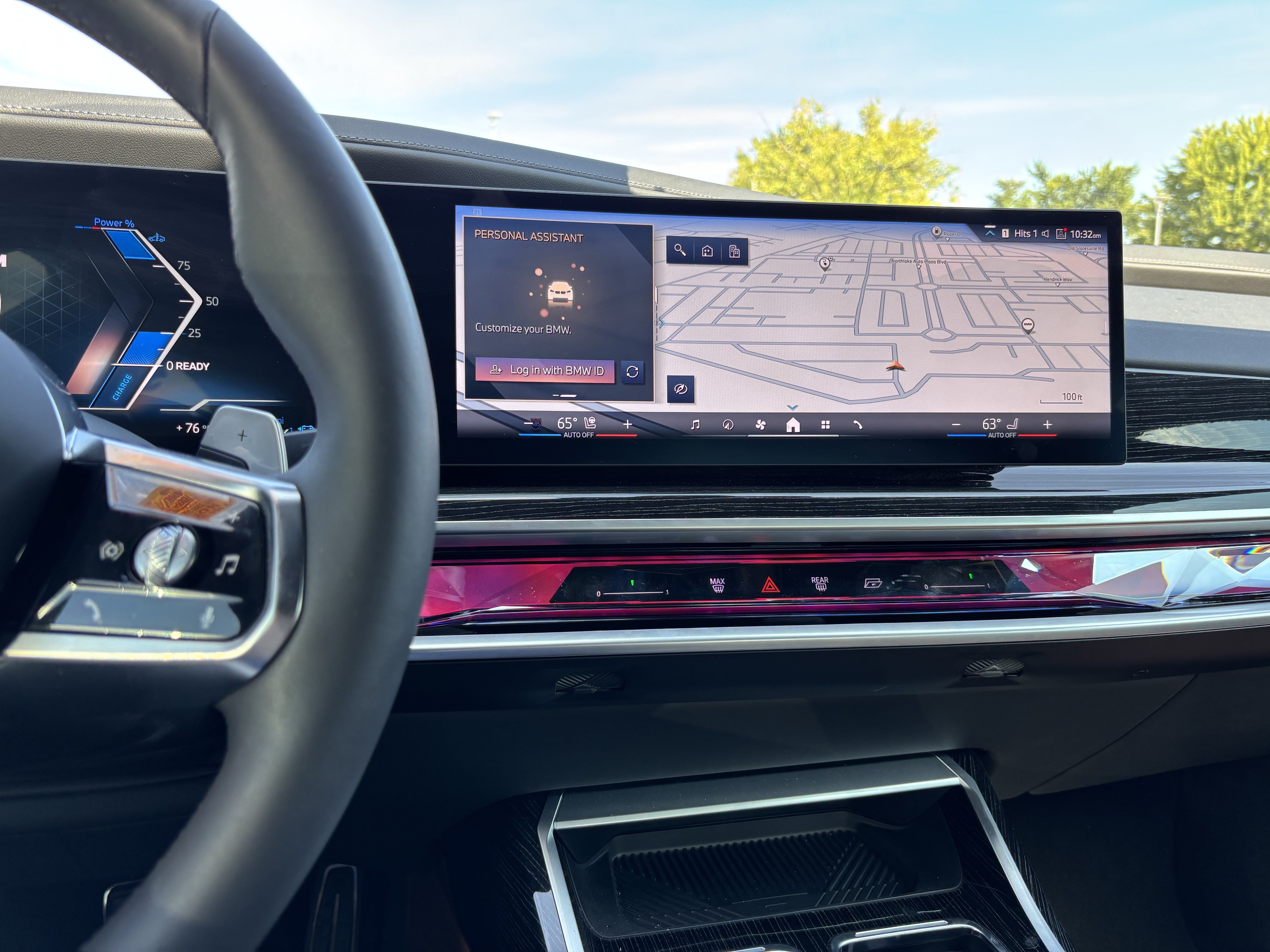 Certified 2025 BMW 750e xDrive w/ Executive Package AWD/4WD image 18