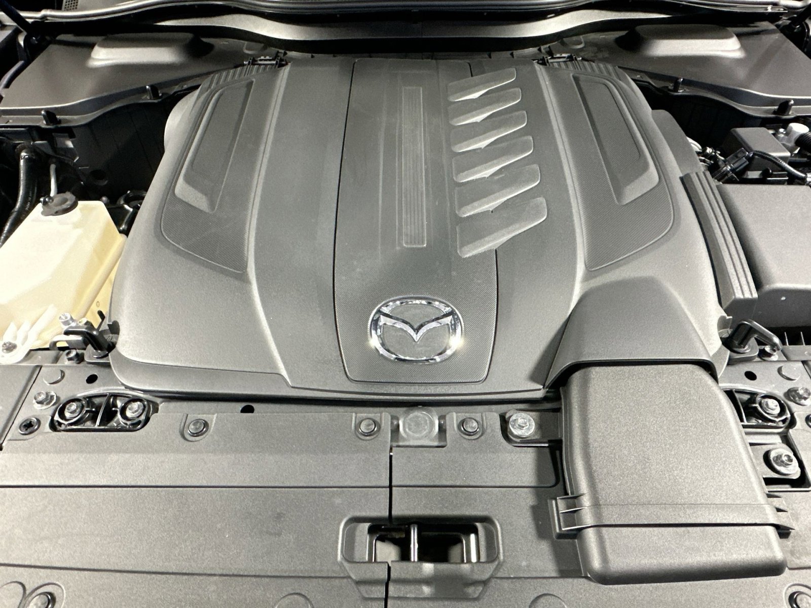 Used 2024 MAZDA CX-90 3.3 Turbo w/ Preferred Plus image 38