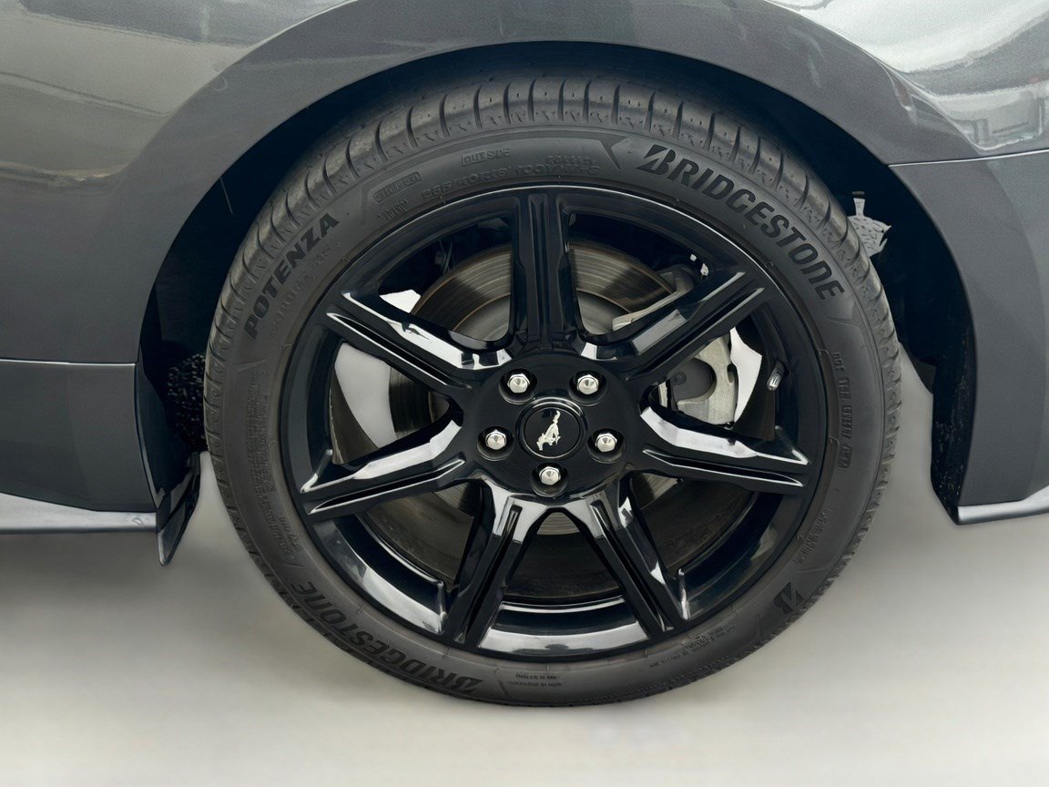 Used 2020 Ford Mustang GT w/ Equipment Group 301A RWD image 19