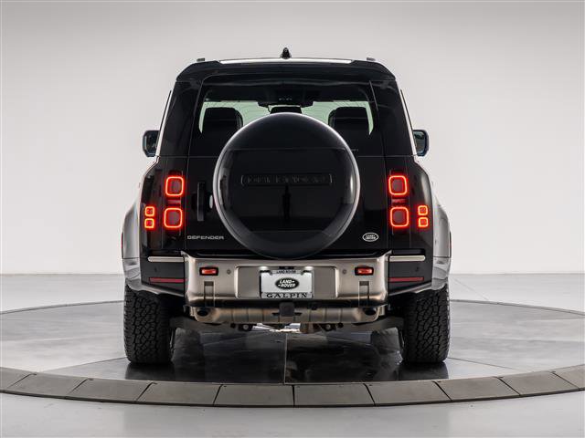 Used 2020 Land Rover Defender 110 X image 4