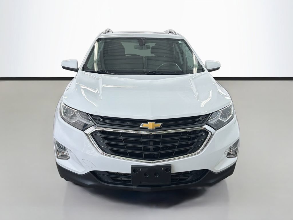 Used 2019 Chevrolet Equinox LT w/ Sun & Navigation Package AWD/4WD image 2