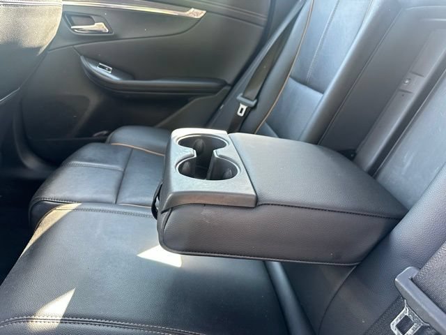 Used 2017 Chevrolet Impala Premier w/ Enhanced Convenience Package FWD image 26