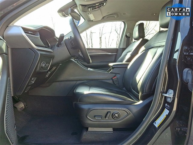 Used 2022 Jeep Grand Cherokee L Limited image 17