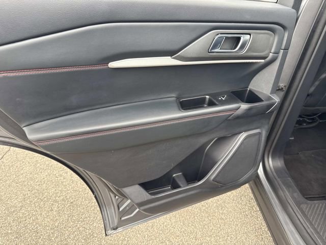 Used 2025 Ford Explorer ST-Line image 21