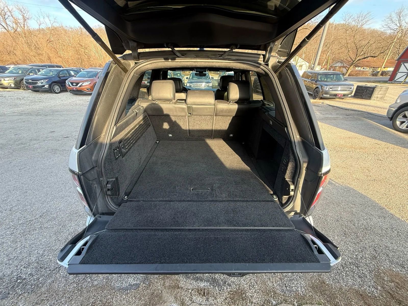 Used 2018 Land Rover Range Rover Supercharged image 16