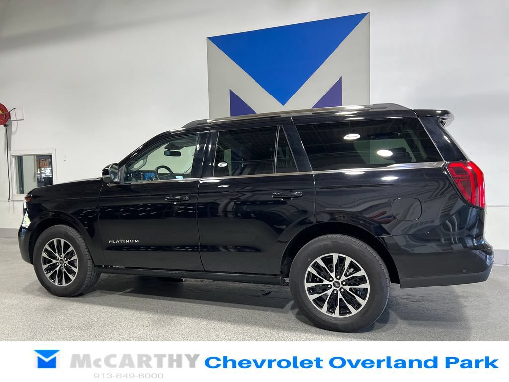 Used 2025 Ford Expedition Platinum AWD/4WD image 6