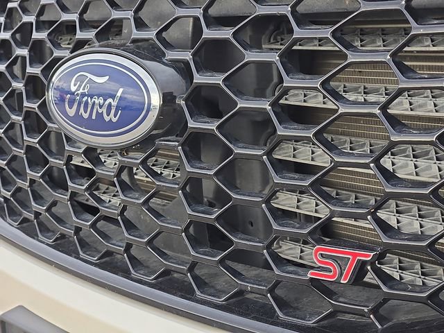 Used 2019 Ford Edge ST w/ Convenience Package image 7