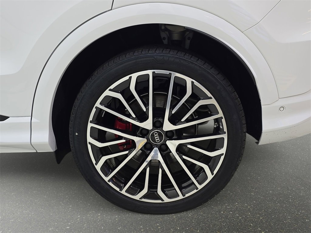 New 2025 Audi SQ5 Premium Plus image 34