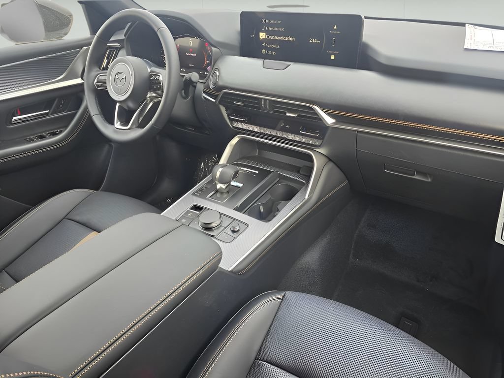 Certified 2025 MAZDA CX-70 Plug-In Hybrid w/ Premium Plus AWD/4WD image 20