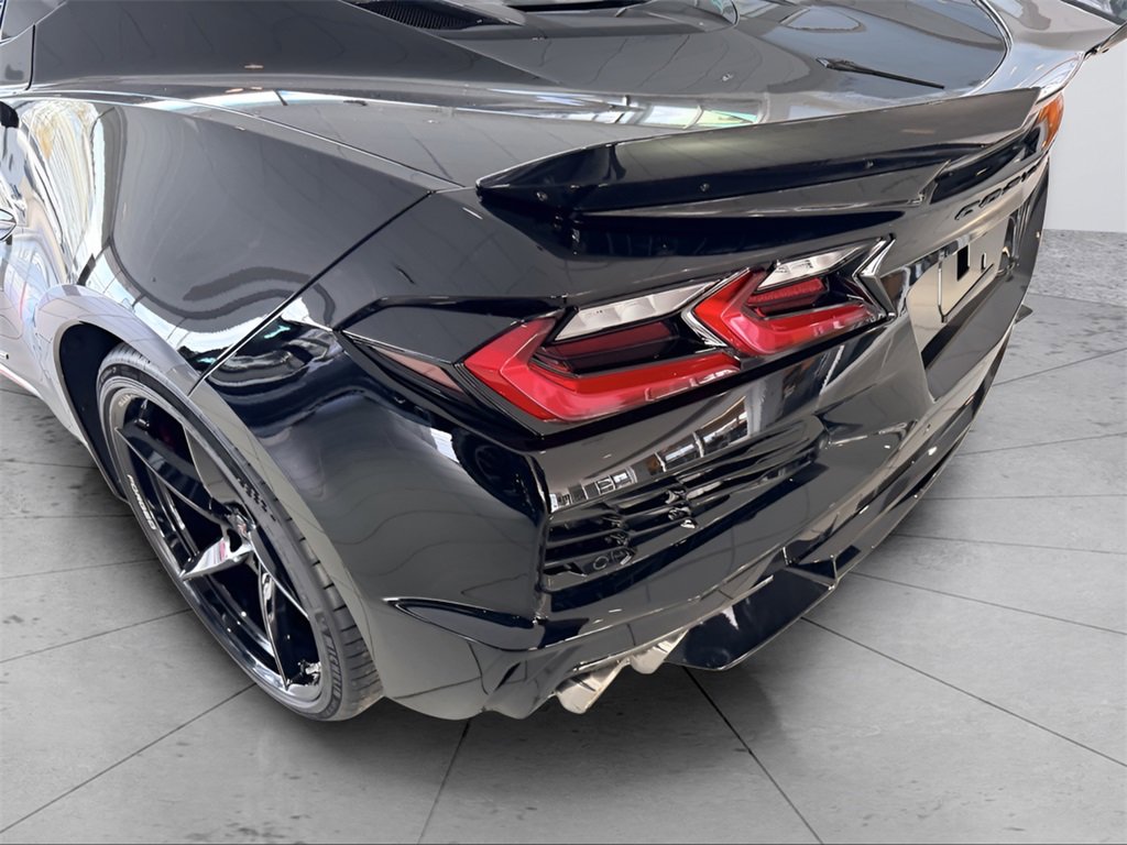 New 2026 Chevrolet Corvette E-Ray w/ Battery Protection Package image 8