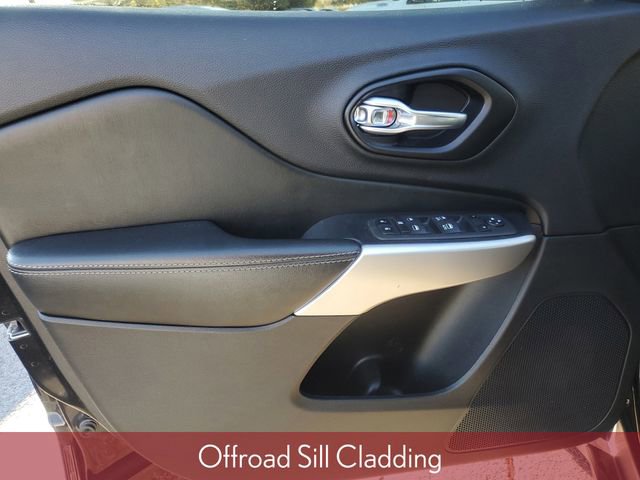 Used 2022 Jeep Cherokee Latitude image 11