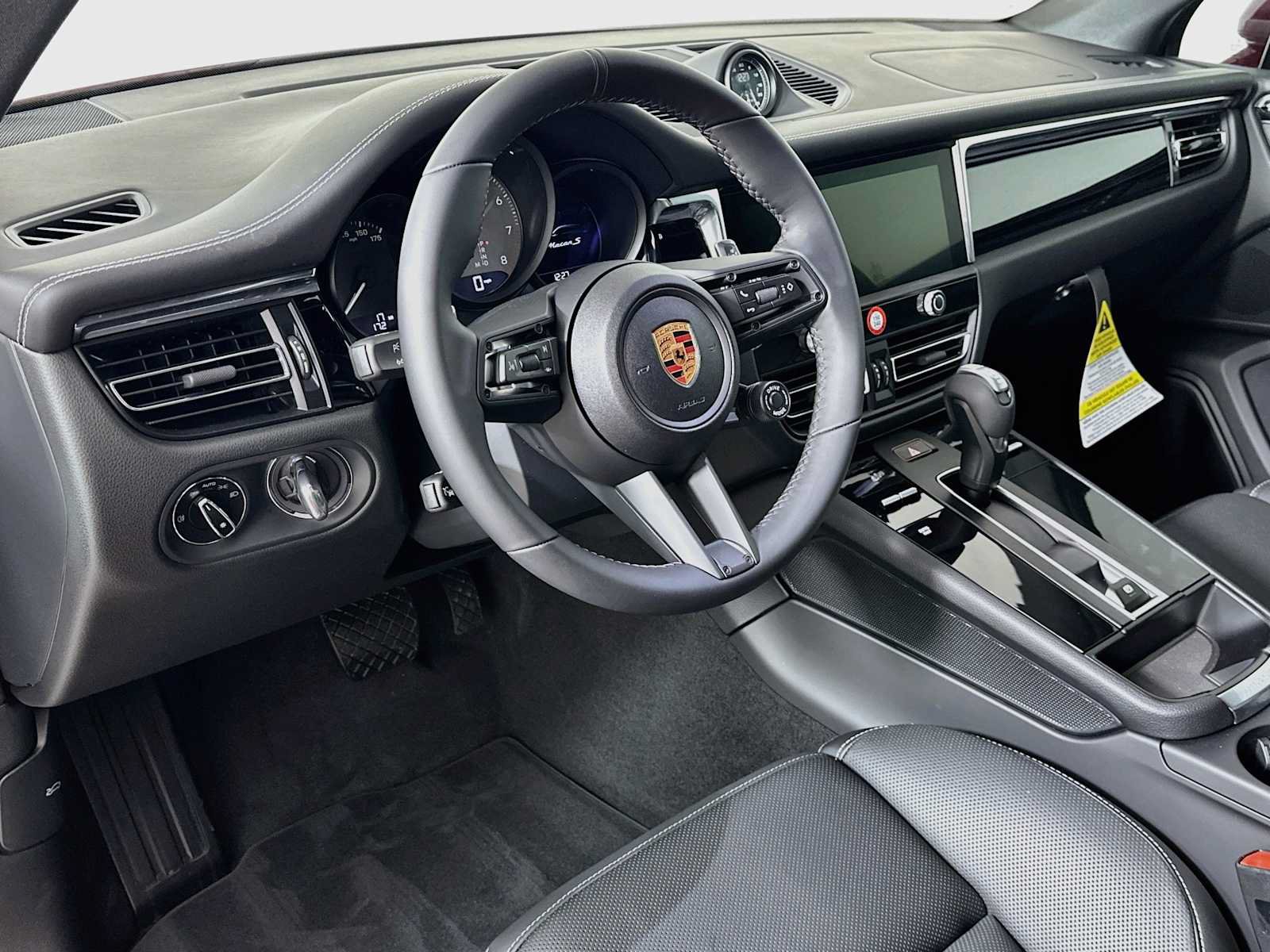 New 2026 Porsche Macan S AWD/4WD image 4